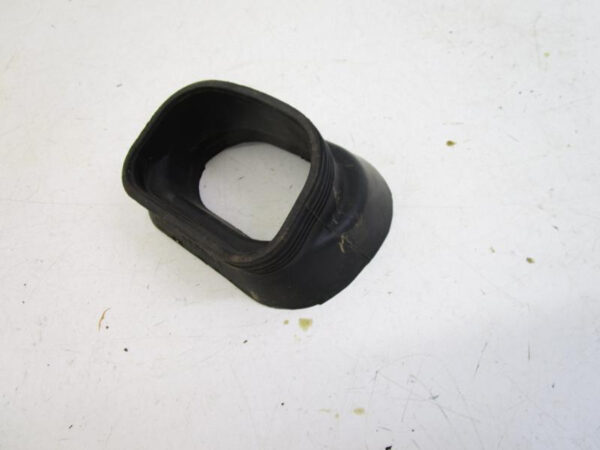 00 Suzuki GSXR 600 Left Rear Intake Duct Boot 94456-33E00 1997-2000