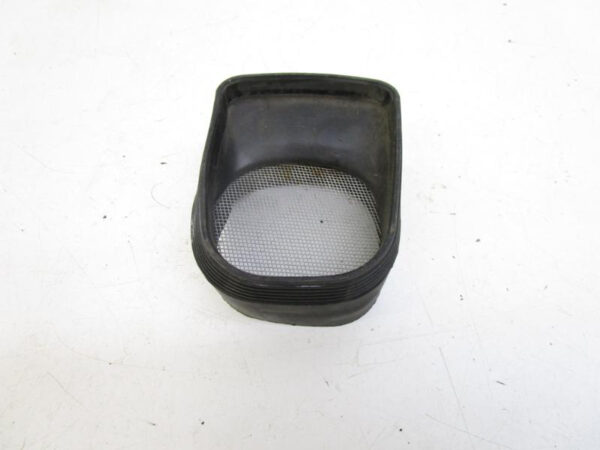 00 Suzuki GSXR 600 Right Front Intake Duct 94453-33E00 1997-2000