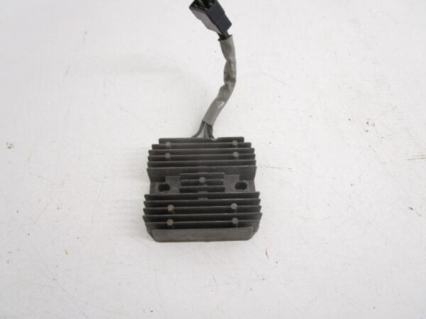 00 Suzuki GSXR 600 Voltage Regulator Rectifier 32800-44D11 1997-2000