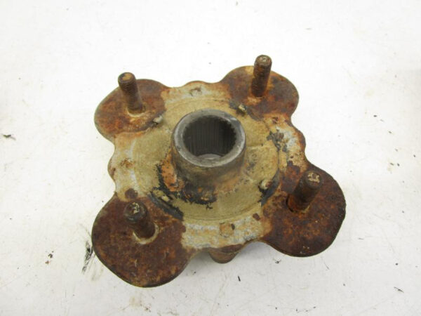 00 Yamaha Grizzly YFM 600 Front Wheel Hub 5GT-25111-00-00 1999-2001