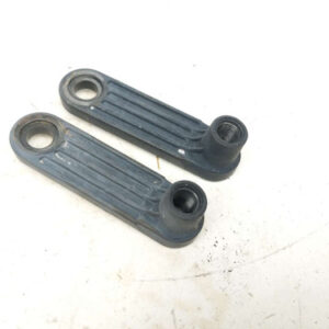 08 Seadoo RXP 255 Steering Tie Rod Lever Mount Bracket 265000013